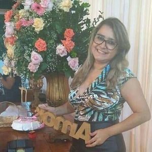 Meet your Posher, Paula